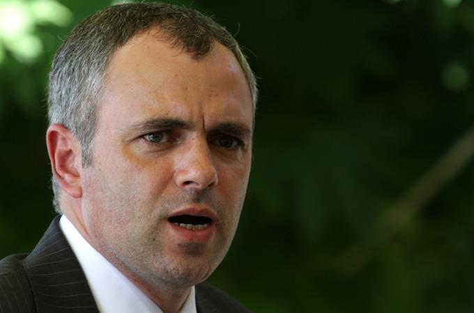 Omar Abdullah greets Nitish Kumar on Bihar win